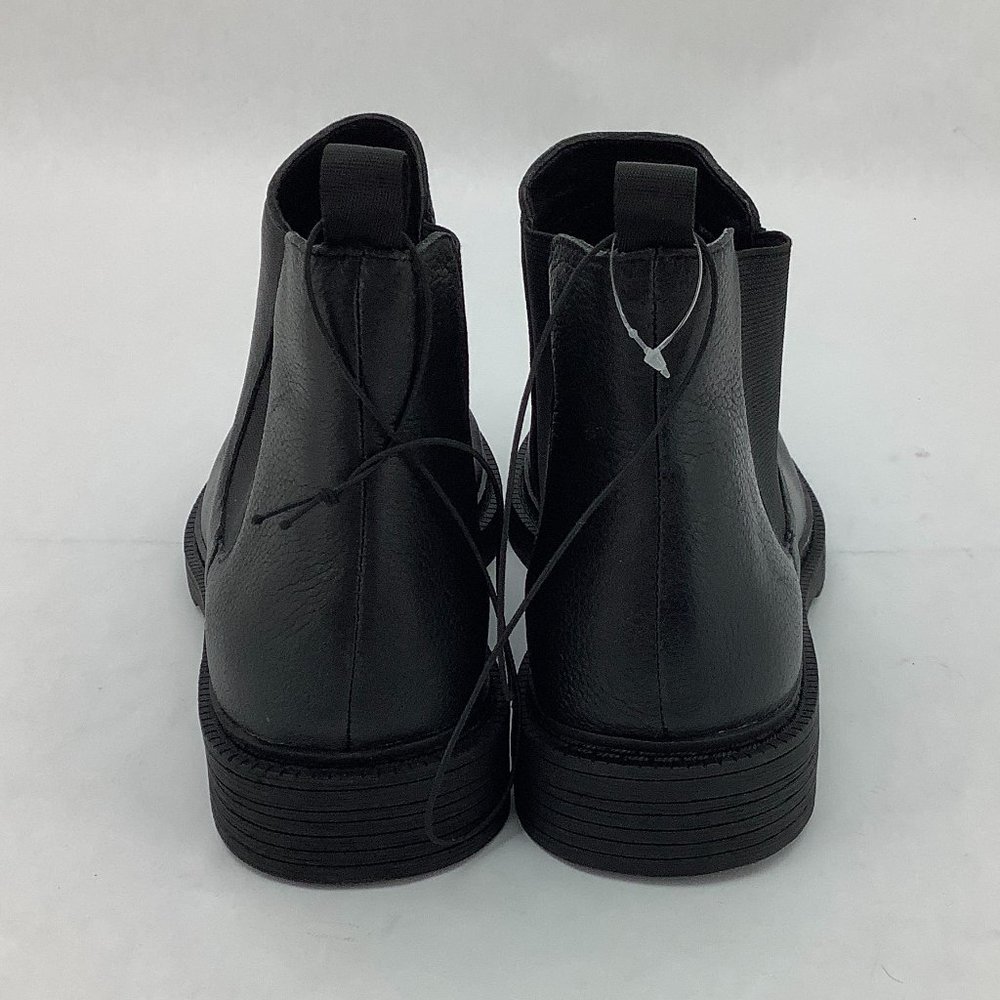 Kenneth Cole | Women's Chelsea Boots | Black - Picture 4 of 6